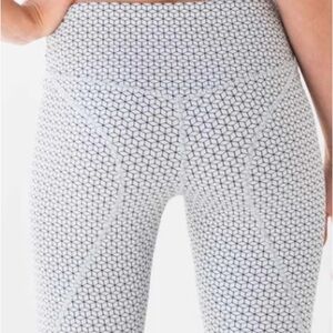 Crane & Lion DwellStudio Facet Capri Tight 3/4 length Size 4 Leggings $90